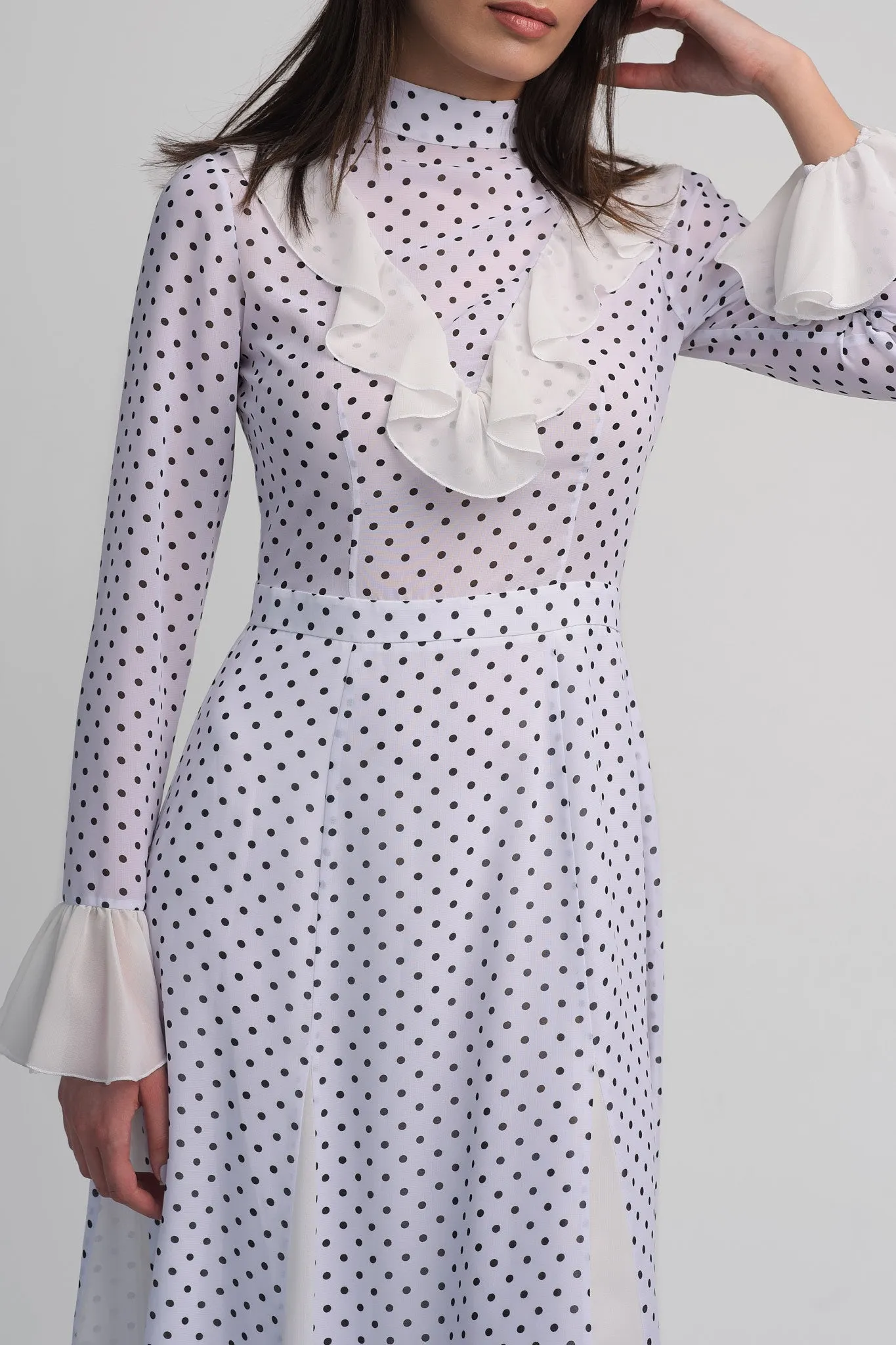 Chiffon polka-dot dress with ruffles in white