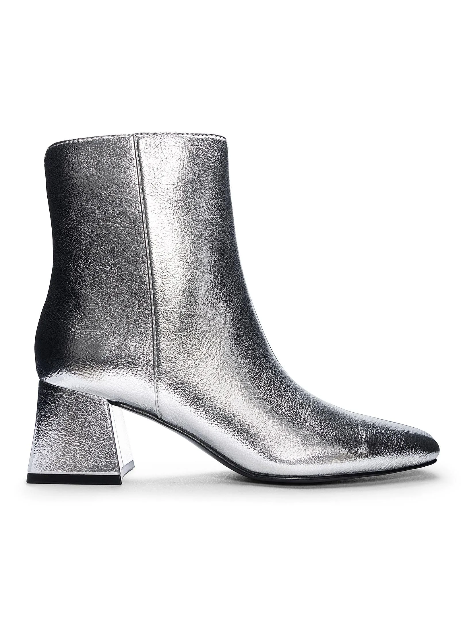 Dreamy Boot (Silver)