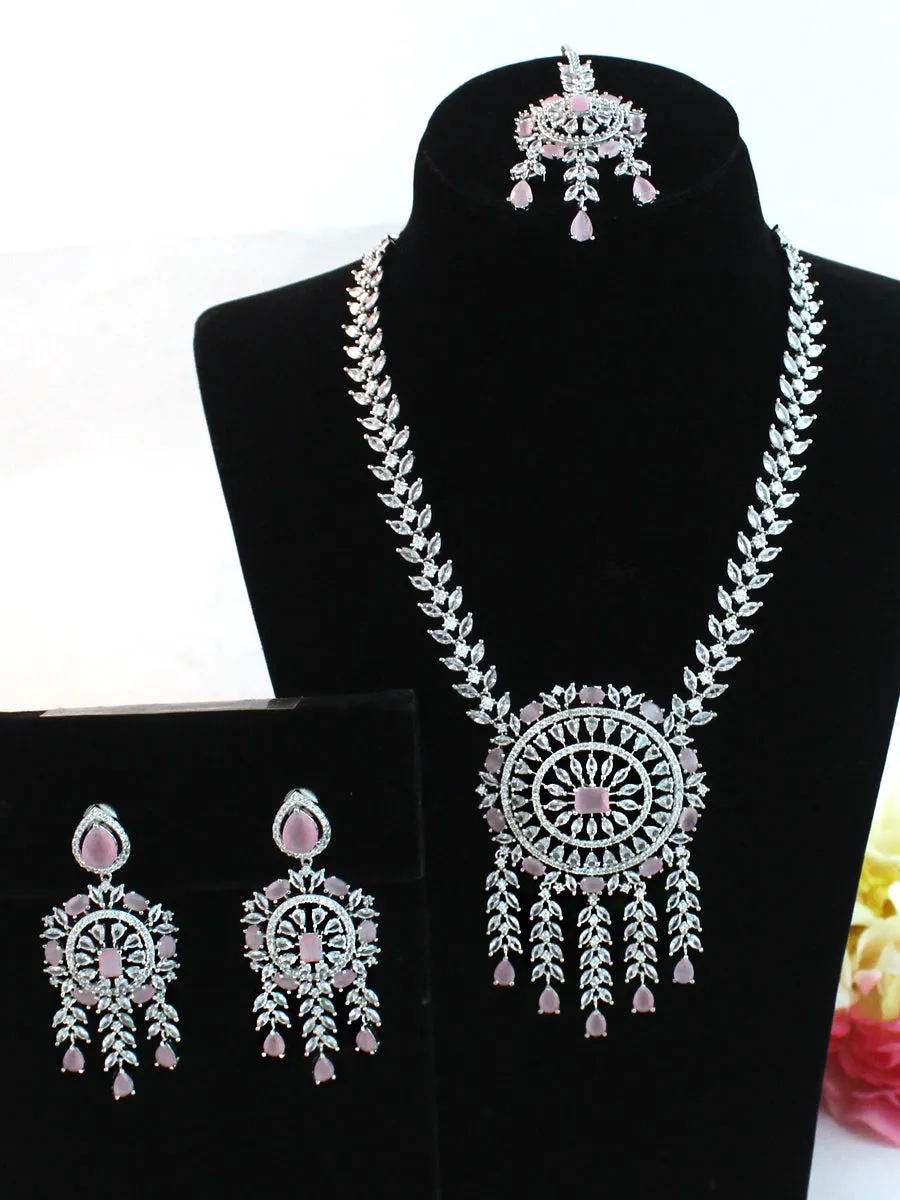 Evanshi Necklace Set