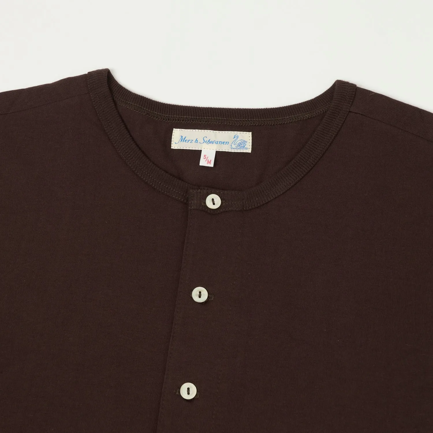 Merz b. Schwanen 206 Long Sleeve Henley - Coffee