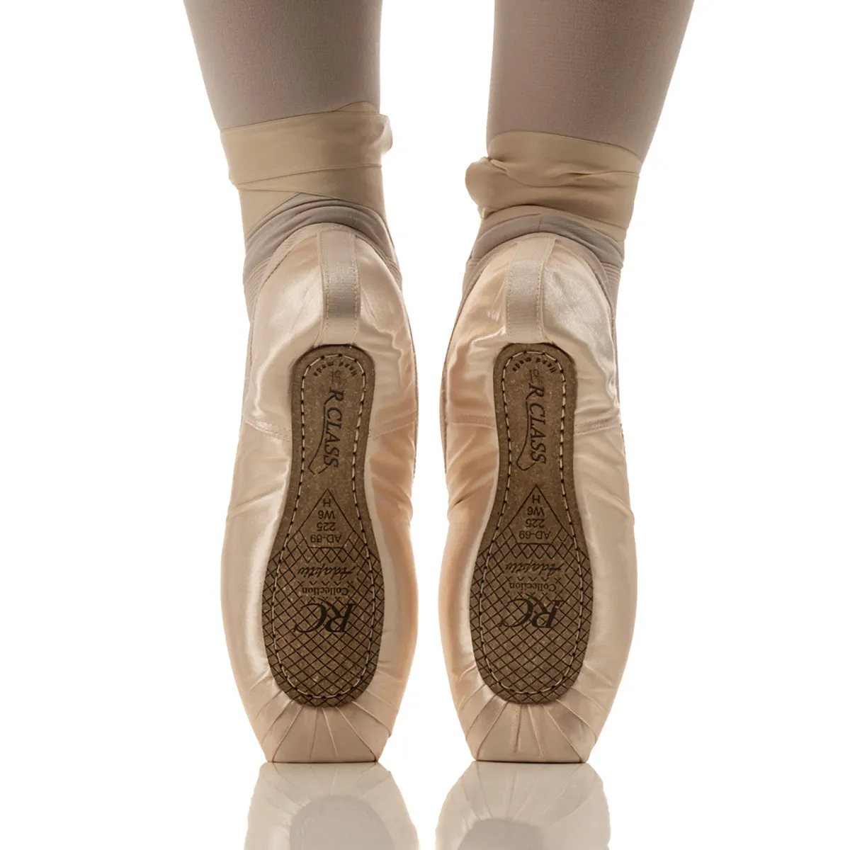 R-Class AD69 Soleia Pointe Shoes - Soft Shank