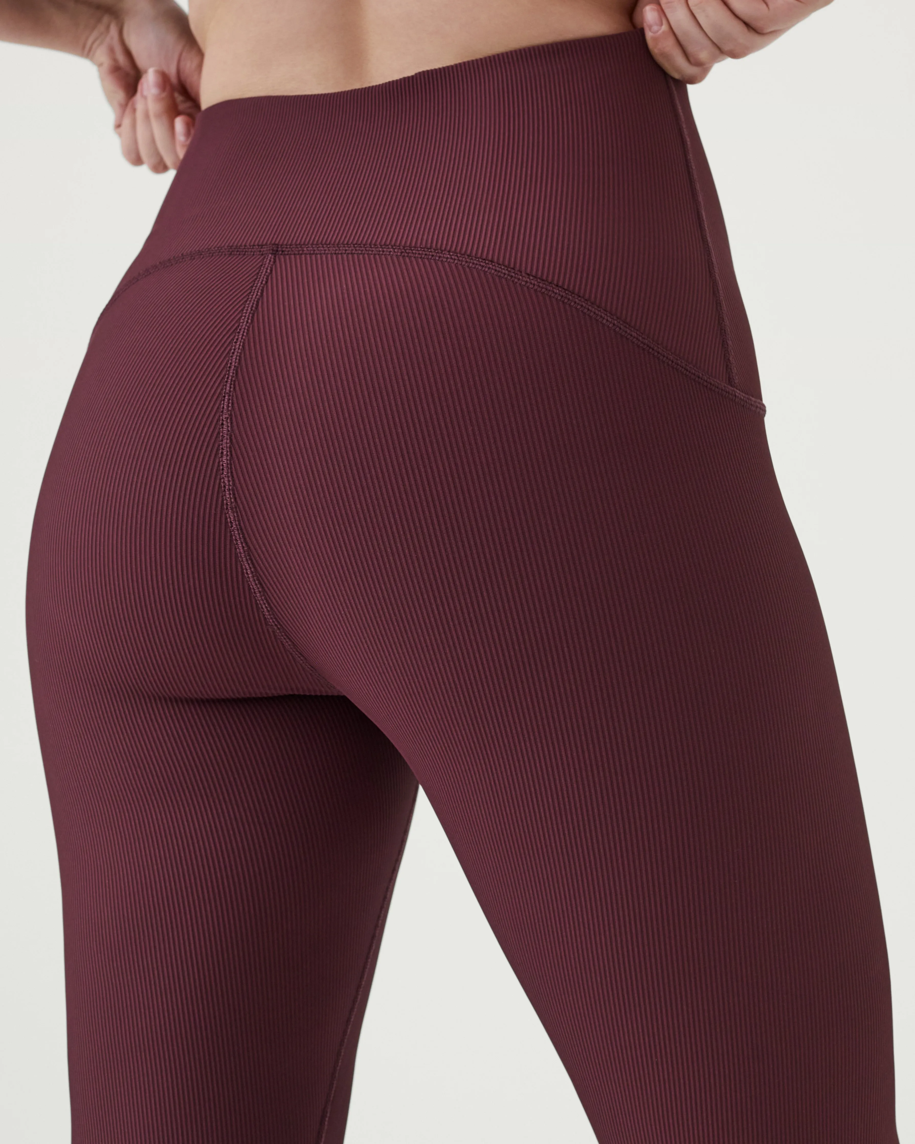 SPANXshape Booty Boost Contour Rib 7/8 Leggings