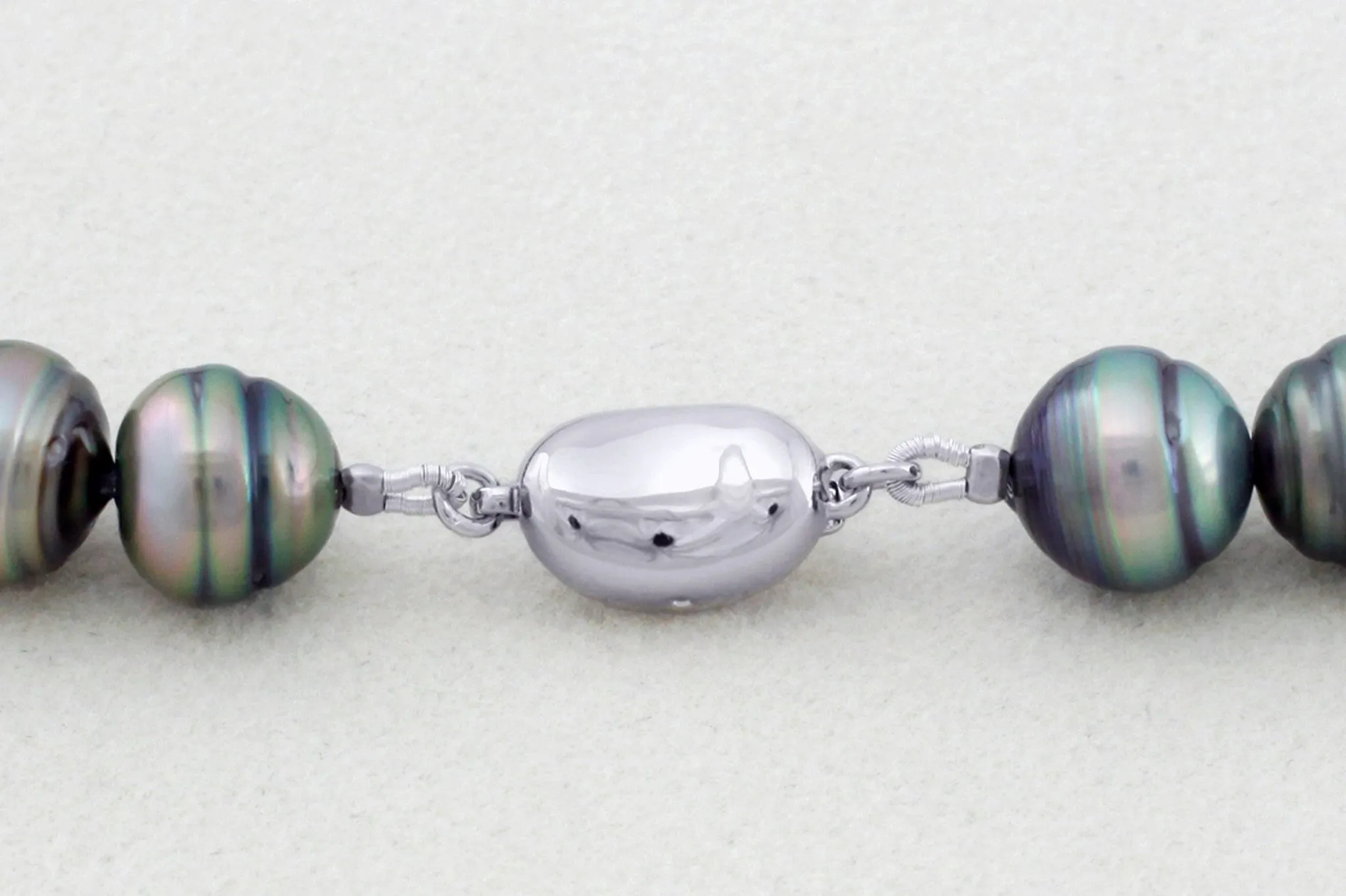 Tahitian pearl strand - silver clasp - NESVPE01131