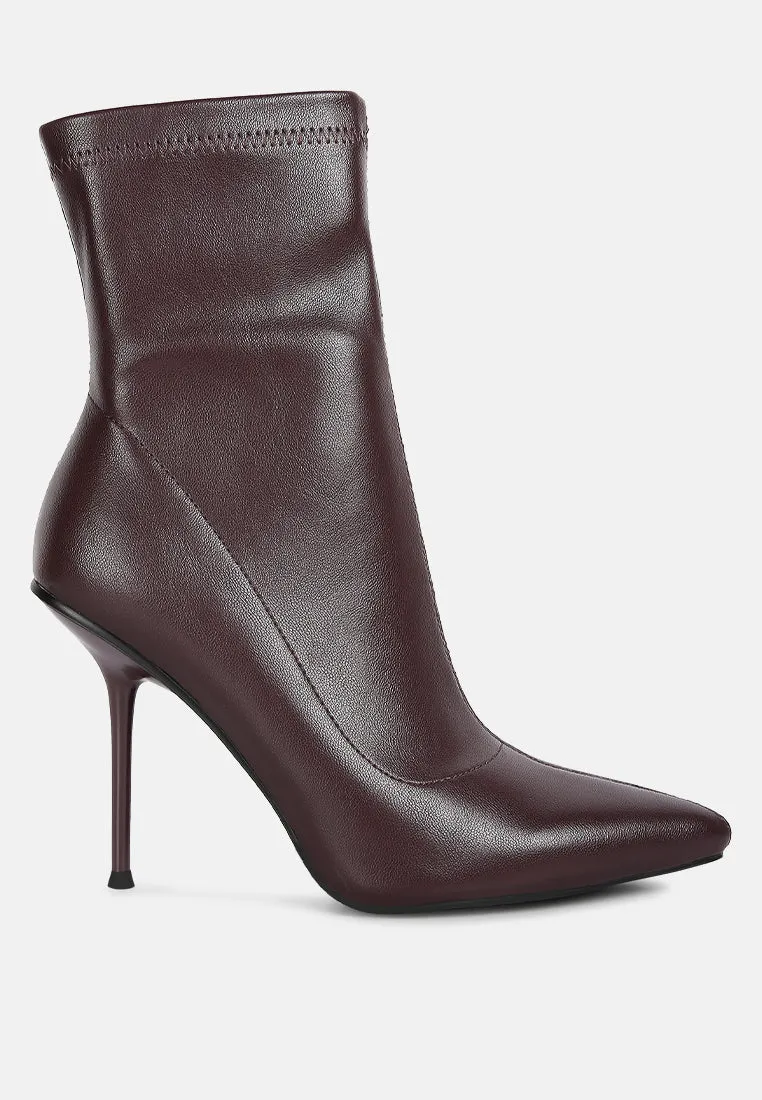 Yolo Ankle Boots By Ruw